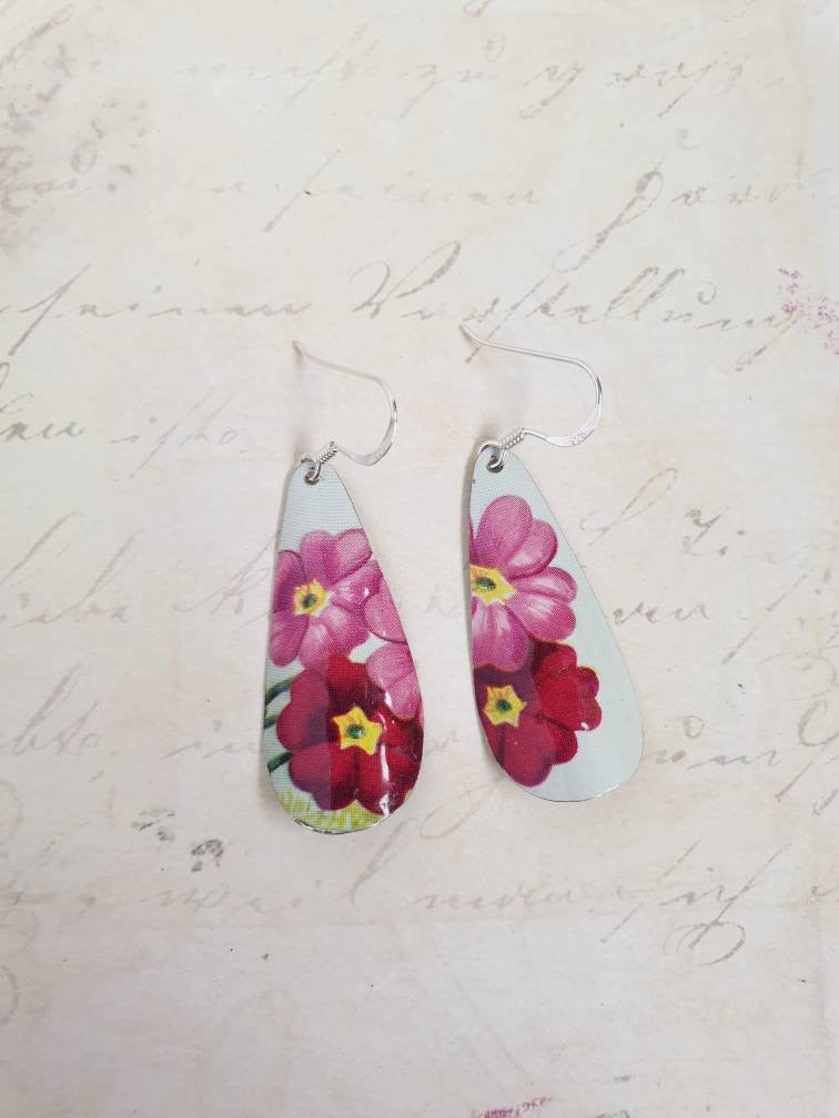 1960s Vintage Tin Pink Primula Earrings