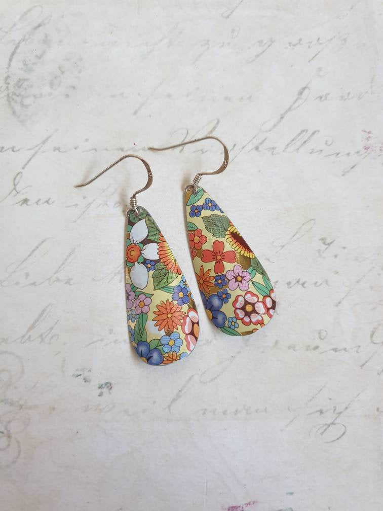 Vintage 1970s Tin Earrings: Floral Long Drop