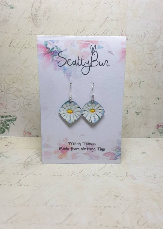 1960s Vintage Tin Daisy Earrings