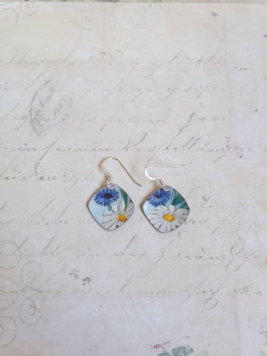 Daisy & Cornflower - Vintage Tin Earrings - 10th Anniversary - Gifts Under 30 - Mother's Day - Recycled - 1960s - Huntley and Palmers